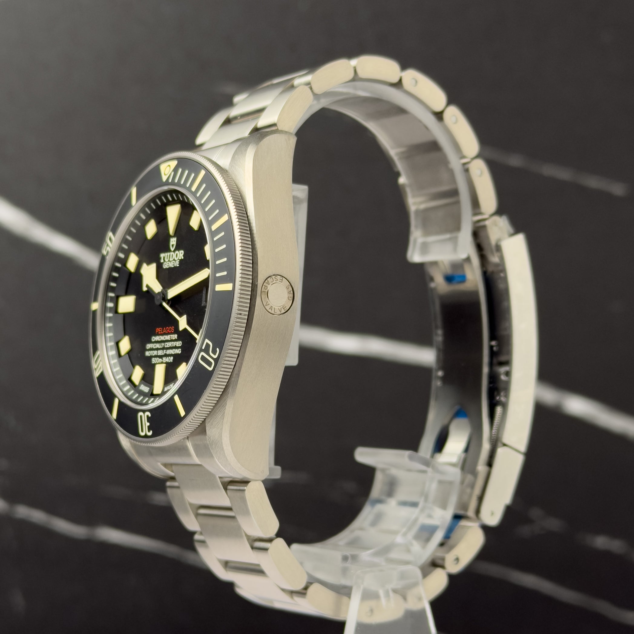 Tudor Pelagos LHD “Left-Hand Drive” – Ref. 25610TNL – 42mm Titanium – Full Set – Brand New Condition