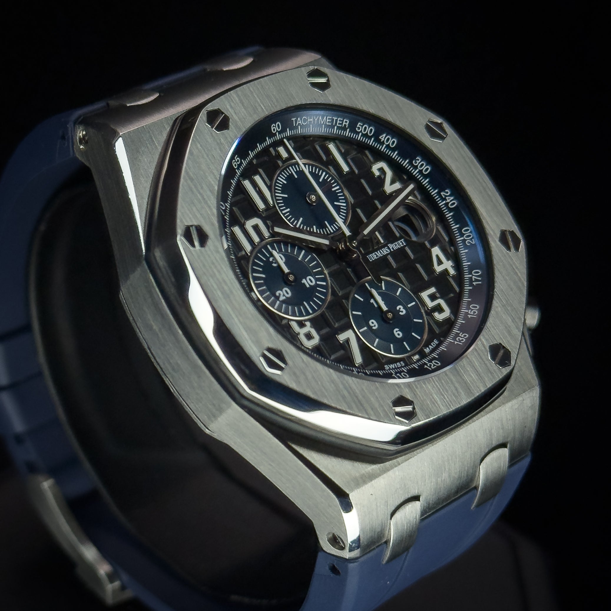 Audemars Piguet Royal Oak Offshore “Batman” Chronograph – Ref. 26470ST.OO.A028CR.01 – 42mm