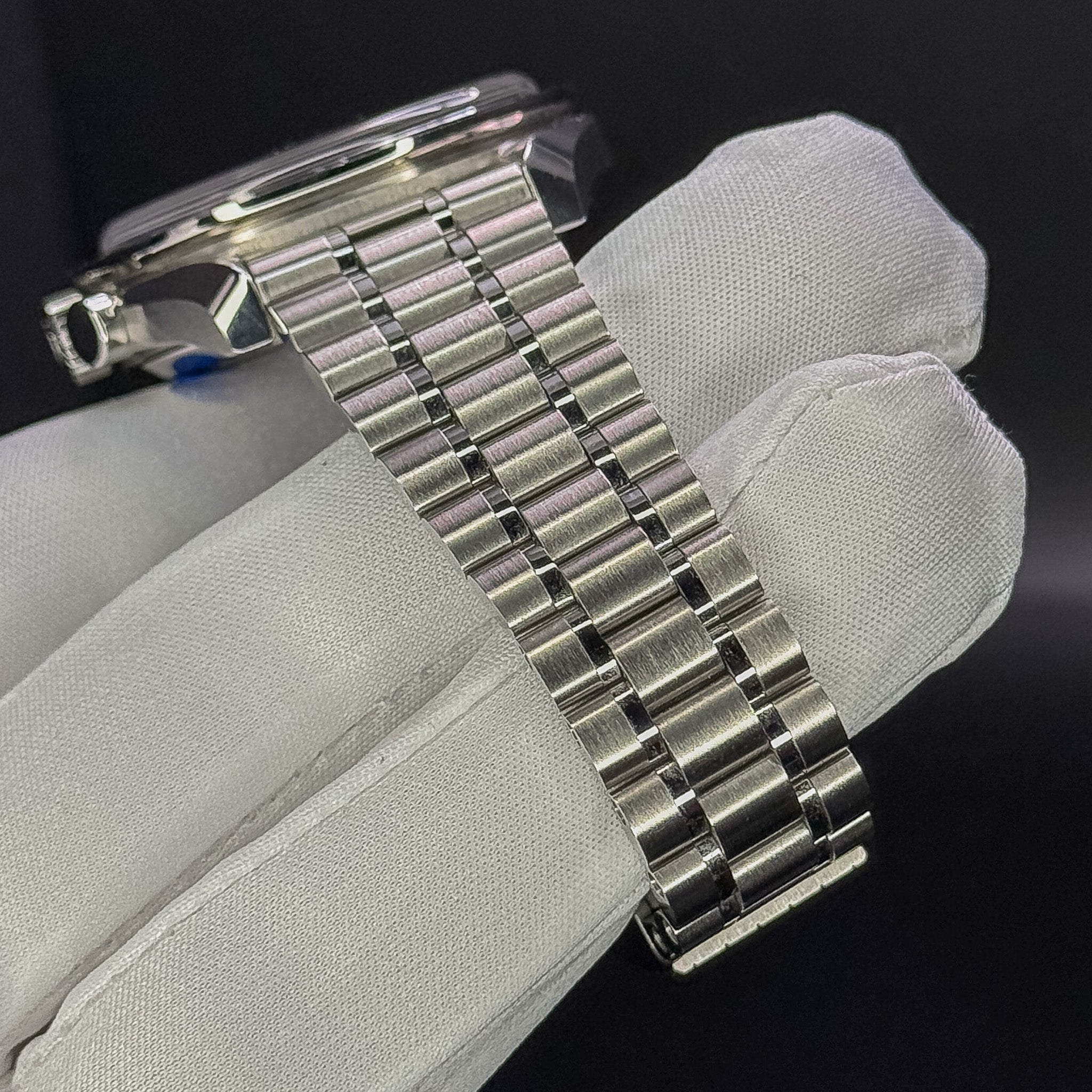 Omega Speedmaster Professional “Moonwatch” Sapphire Sandwich – Ref. 310.30.42.50.01.002 – 42mm Stainless Steel – Full Set – Excellent Condition