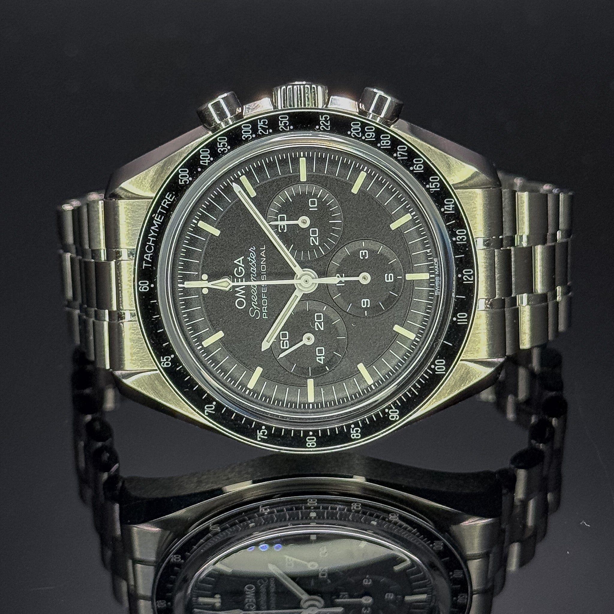 Omega Speedmaster Professional “Moonwatch” Sapphire Sandwich – Ref. 310.30.42.50.01.002 – 42mm Stainless Steel – Full Set – Excellent Condition
