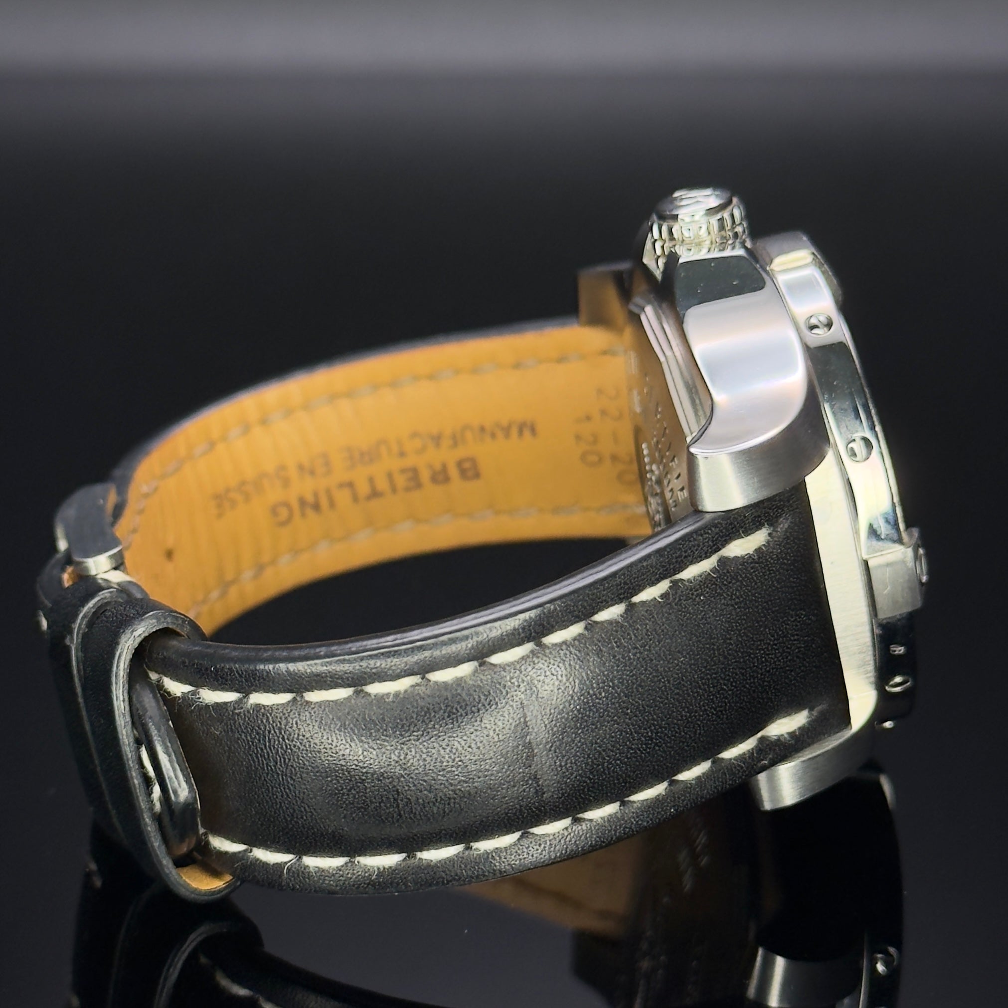 Breitling Avenger Seawolf II – Ref. A17330 – 45mm Stainless Steel – Full Set – Excellent Condition