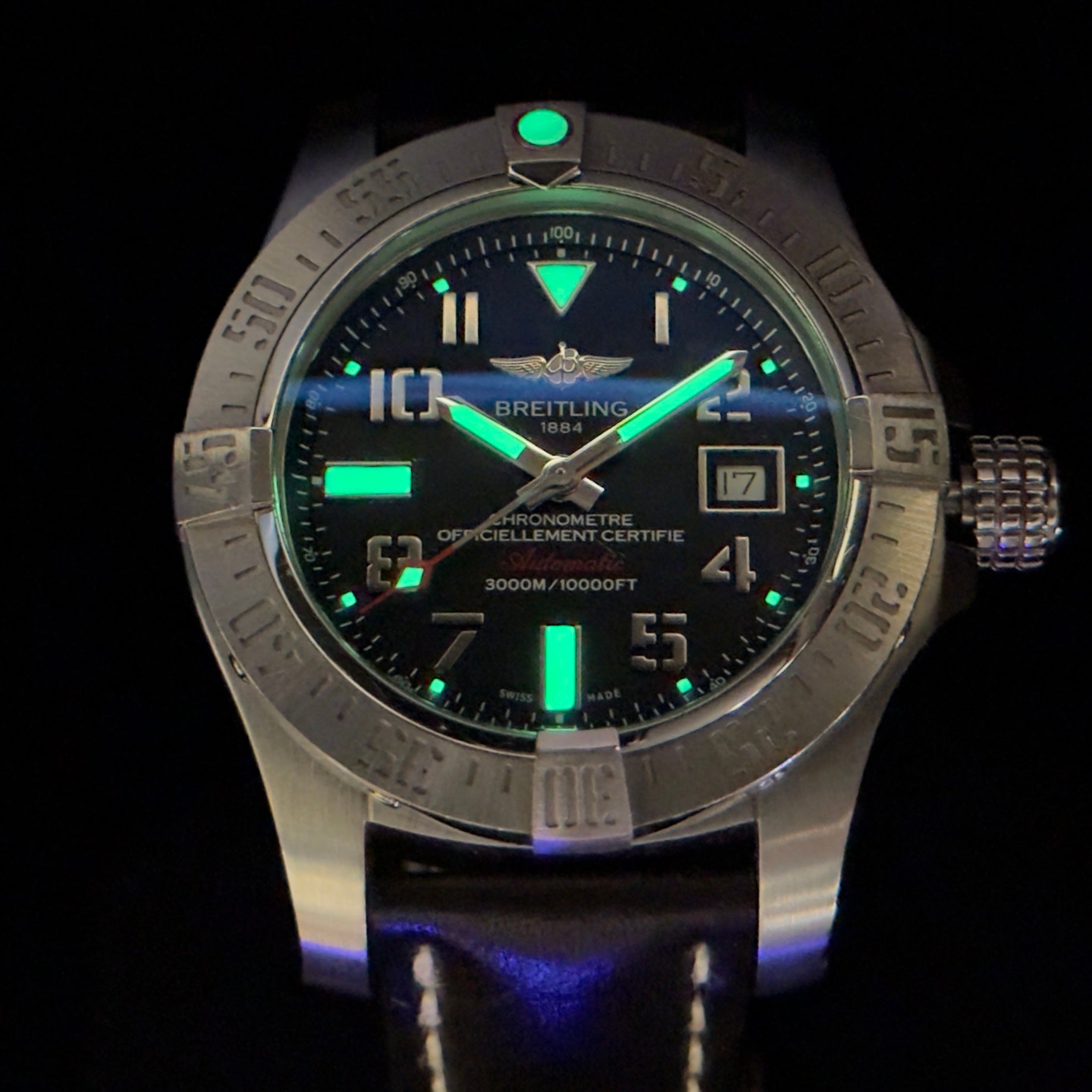 Breitling Avenger Seawolf II – Ref. A17330 – 45mm Stainless Steel – Full Set – Excellent Condition