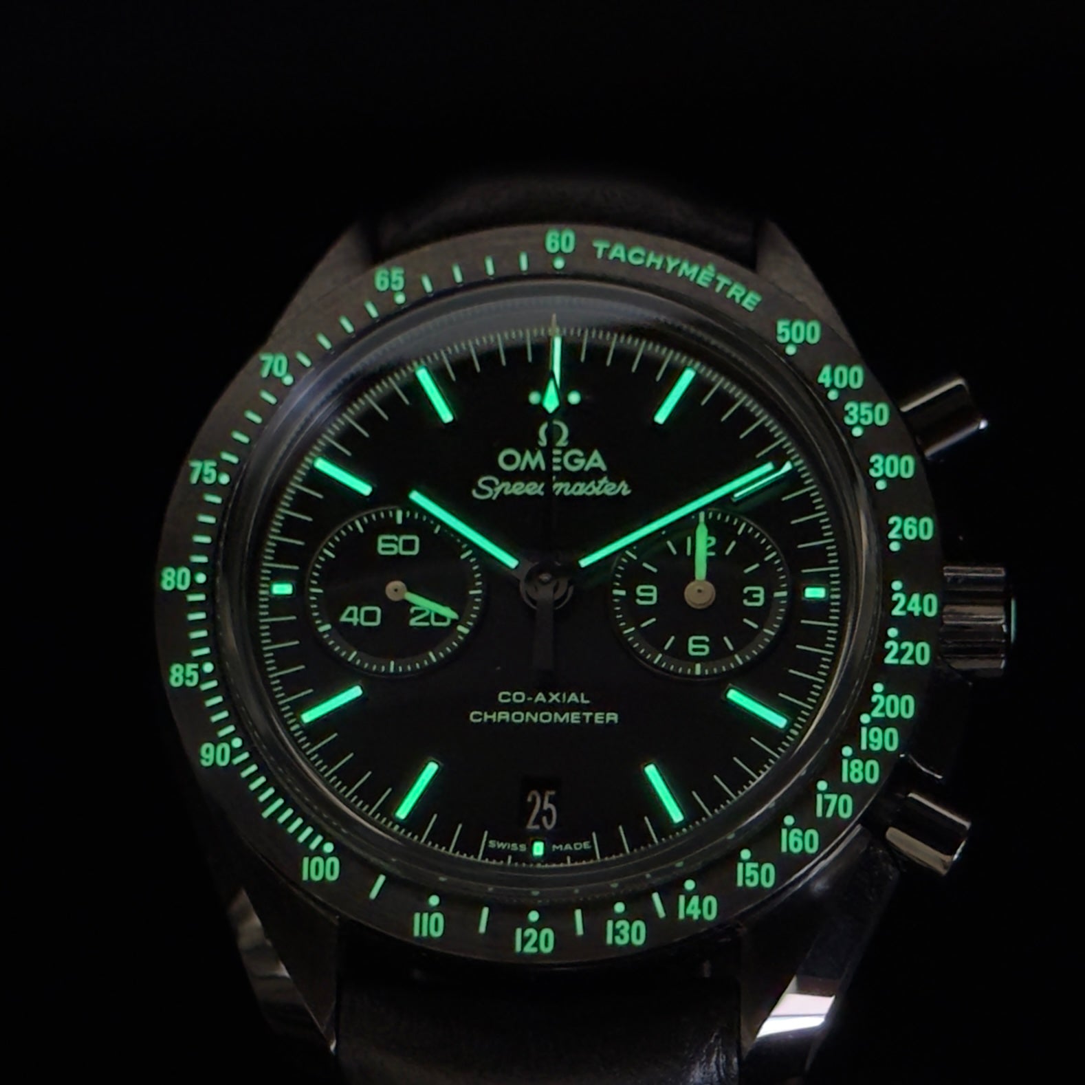 Omega Speedmaster “Dark Side of the Moon” – Ref. 311.92.44.51.01.004 – 44.25mm Black Ceramic – Full Set – Excellent Condition