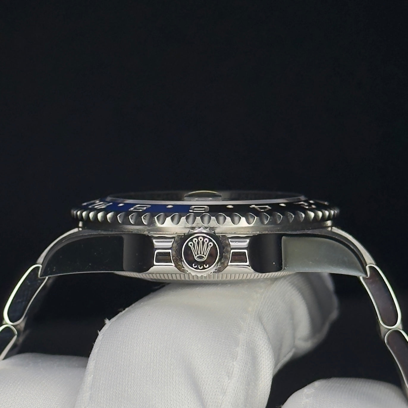 Rolex GMT-Master II “Batman” – 116710BLNR