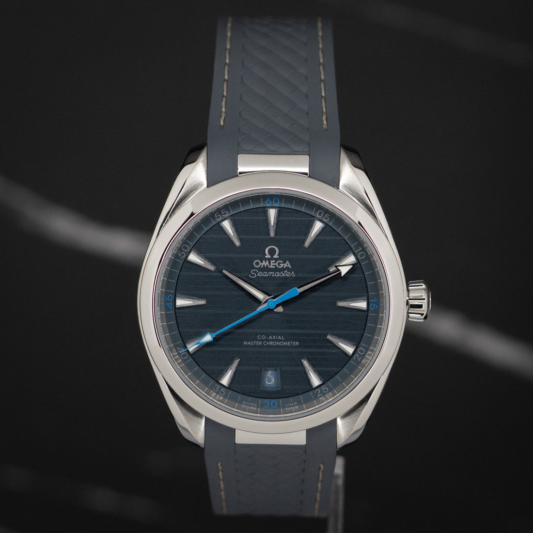 Omega Aqua Terra 150M Co-Axial Master Chronometer Watch - 41 mm Steel Case - Blue Dial - Grey Structured Rubber Strap - 220.12.41.21.03.002