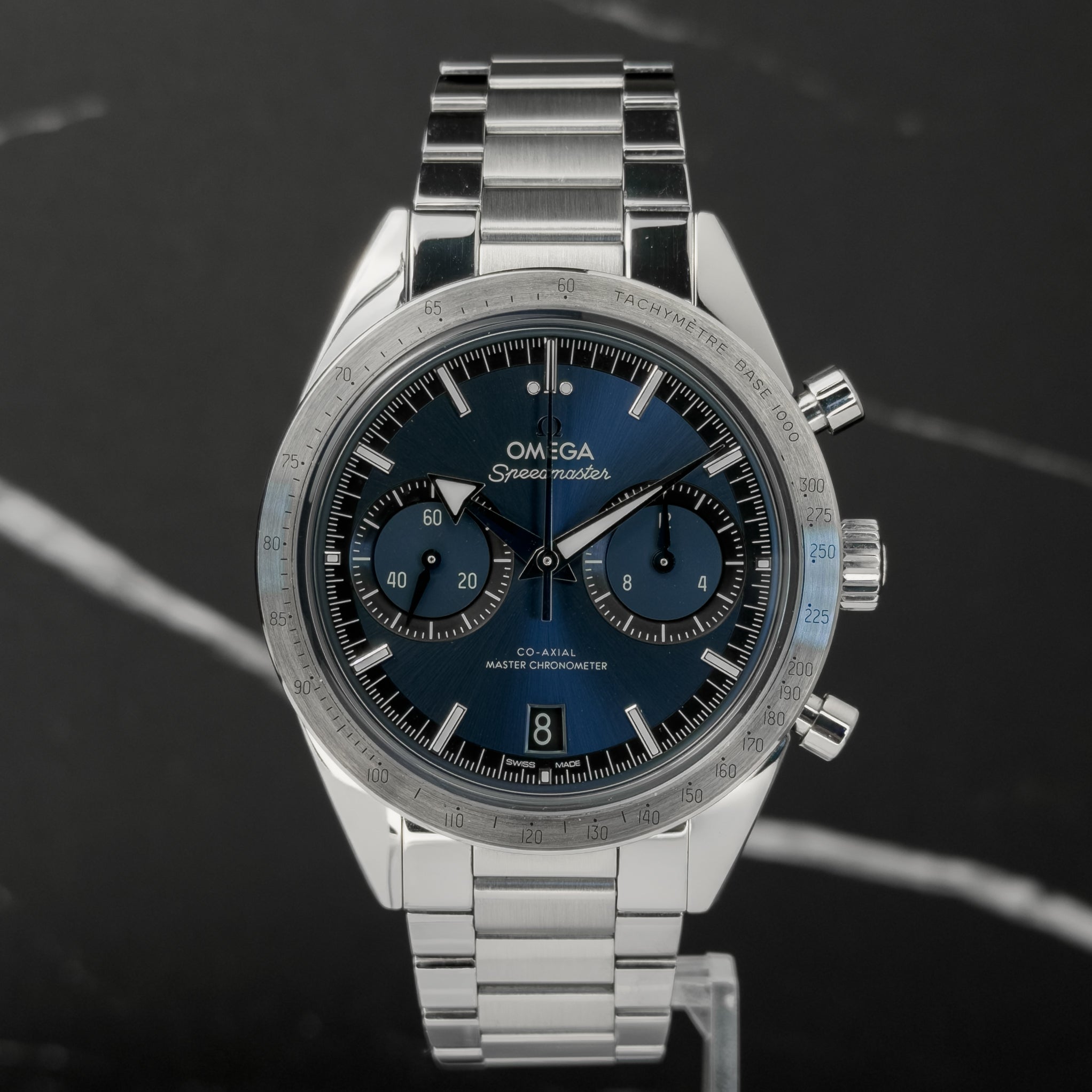Omega Speedmaster ’57 “Broad Arrow” Blue Dial – Ref. 332.10.41.51.03.001 – 40.5mm Stainless Steel – Full Set – Excellent Condition