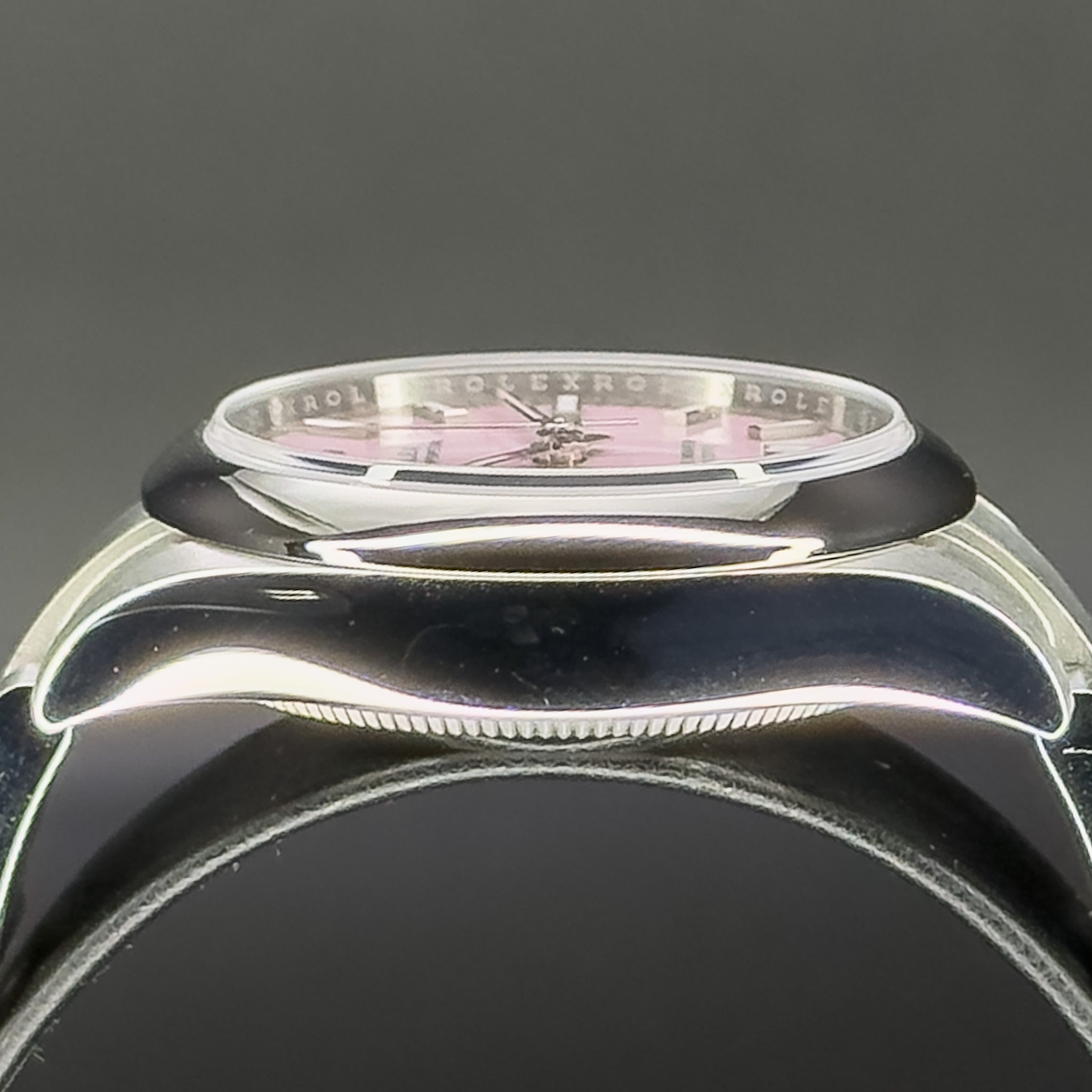 Rolex Oyster Perpetual 31mm “Candy Pink” – 277200